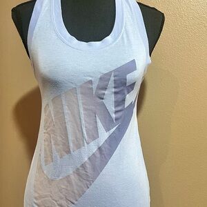 Nike White Fitted Sleeveless Tank Top